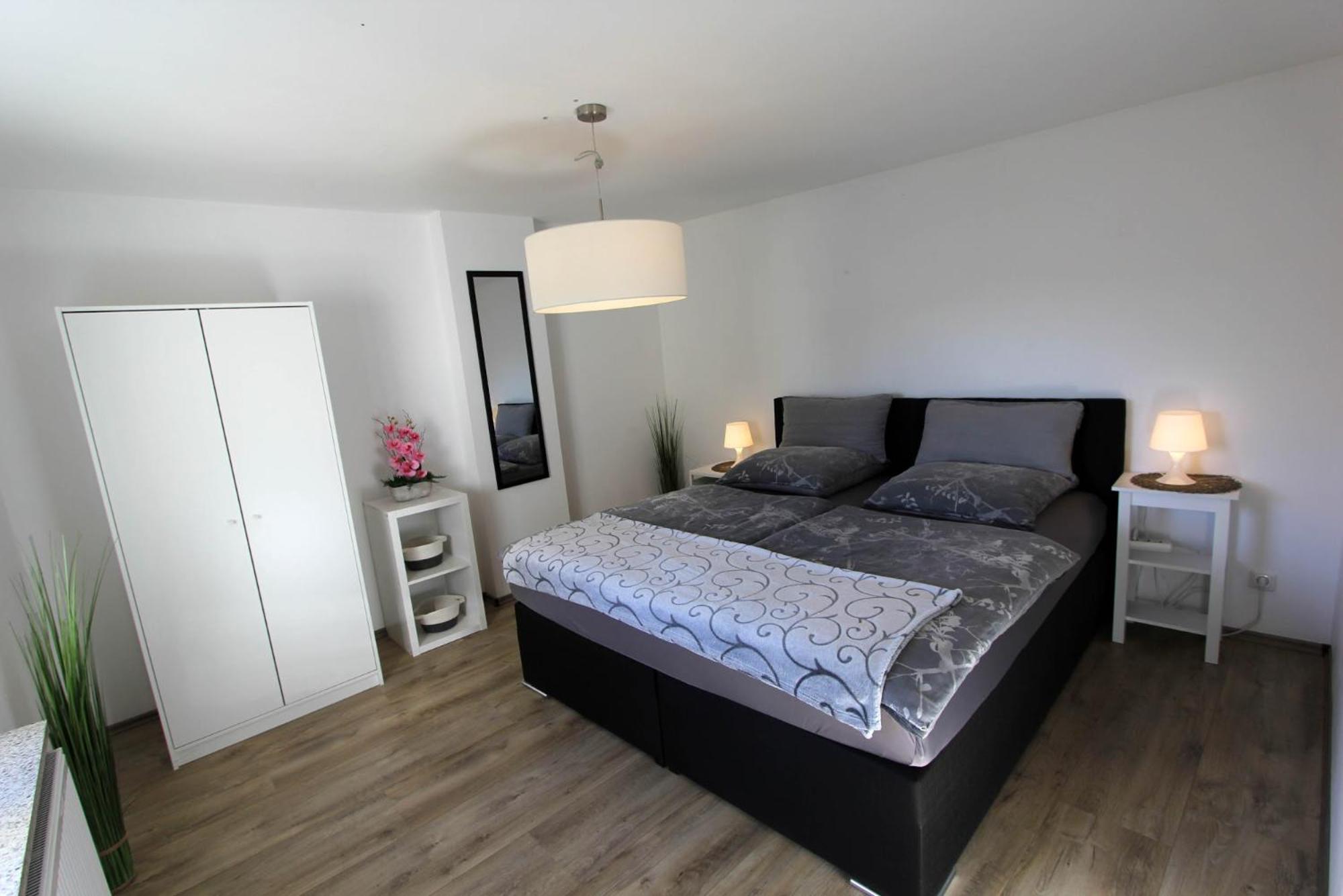 Ferienoase Mit Fernblick Apartment Herzogenrath Luaran gambar